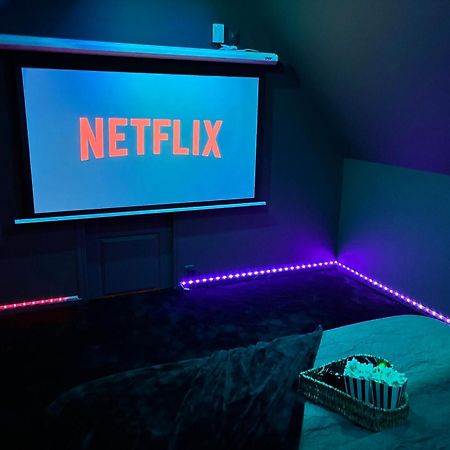 Magnifique Duplex Avec Jaccuzi, Sauna Et Cinema Room Privatif Fontenoy  المظهر الخارجي الصورة